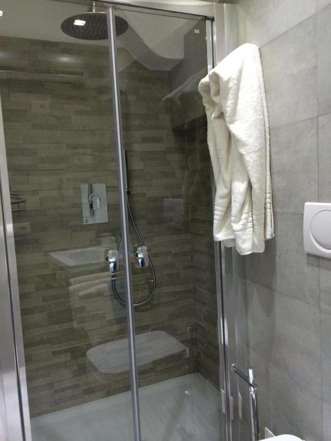 רומא Savelli Apartment Old Town - Near Navona Place מראה חיצוני תמונה