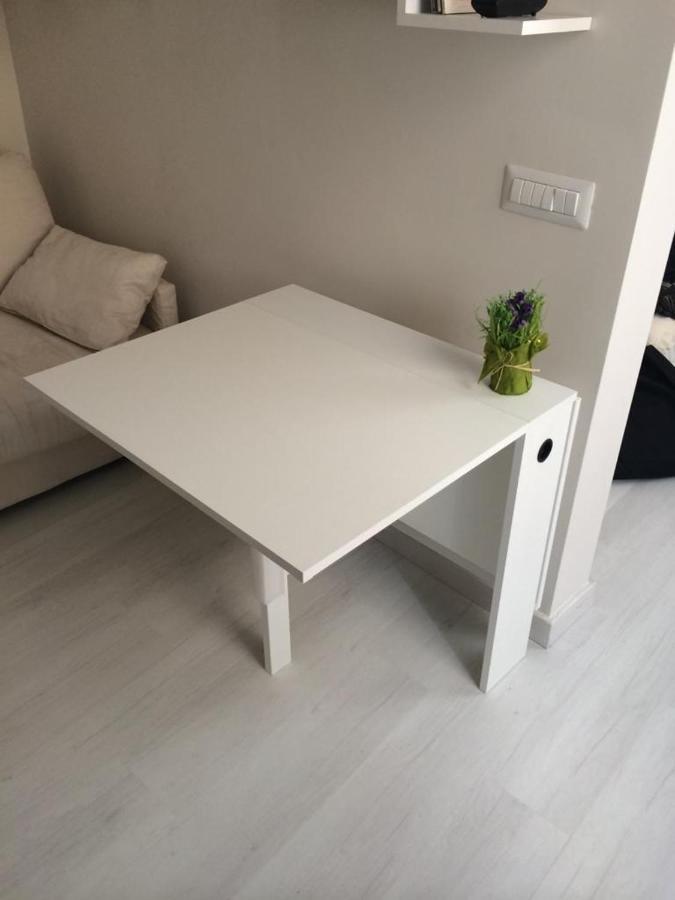 רומא Savelli Apartment Old Town - Near Navona Place מראה חיצוני תמונה